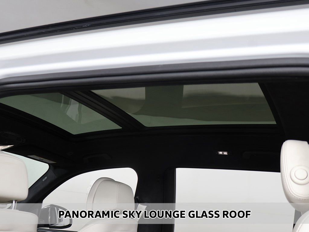 Used 2024 BMW X7 xDrive40i w/ Executive Package image 4