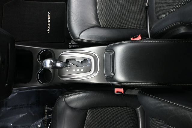 Used 2017 Dodge Journey Crossroad AWD/4WD image 31