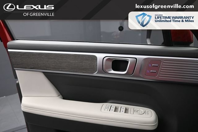 Used 2026 Hyundai Santa Fe Limited FWD image 18
