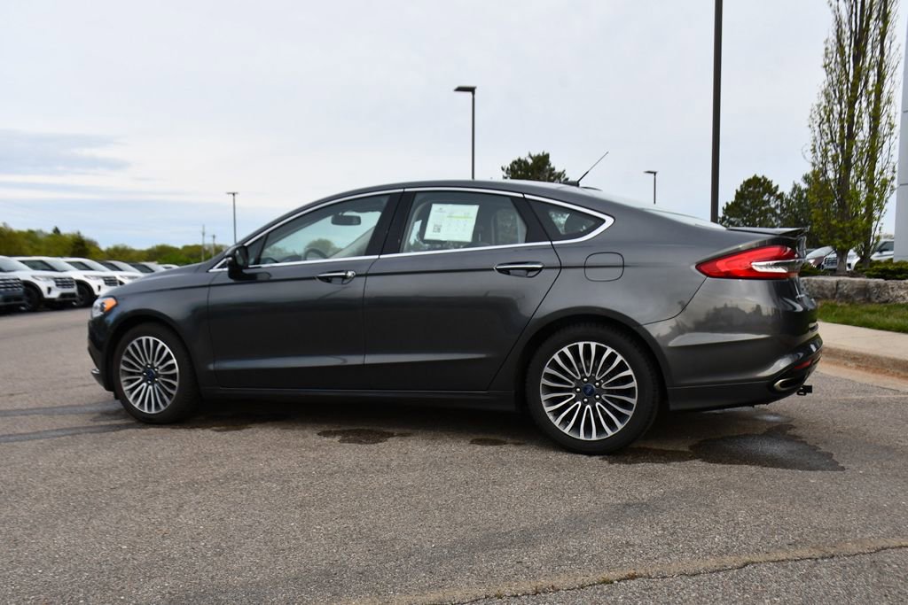 Used 2018 Ford Fusion Titanium FWD image 3