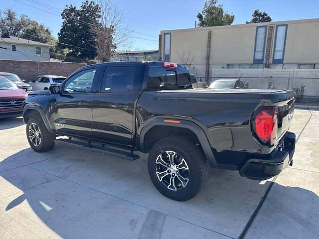 Used 2024 GMC Canyon AT4 w/ AT4 Premium Package image 5