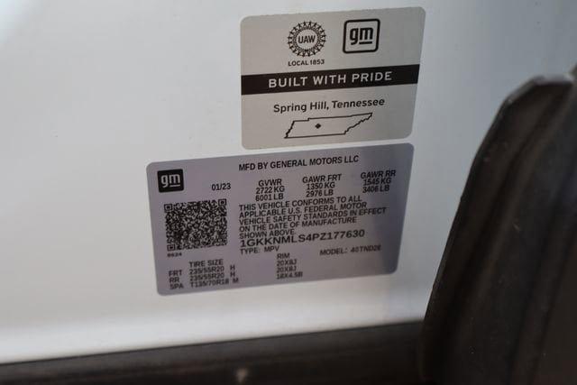 Used 2023 GMC Acadia SLT w/ Elevation Edition FWD image 32