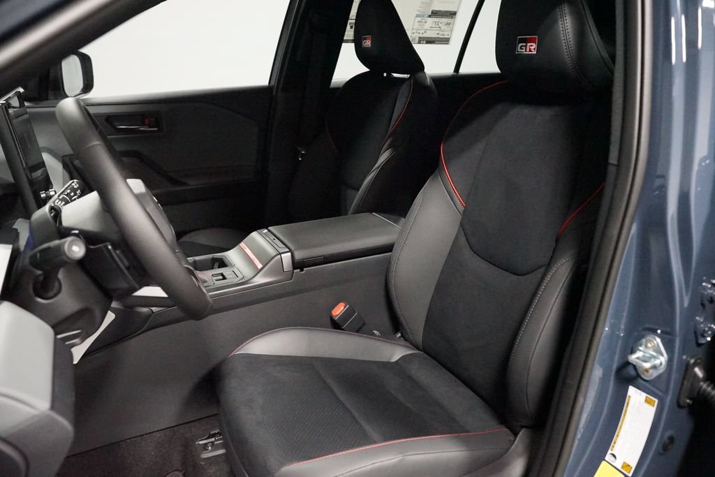 New 2026 Toyota RAV4 AWD Plug-in Hybrid image 28