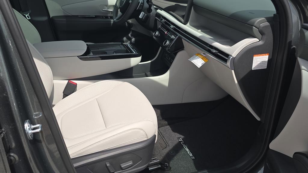 New 2026 Hyundai Tucson Limited AWD/4WD image 13