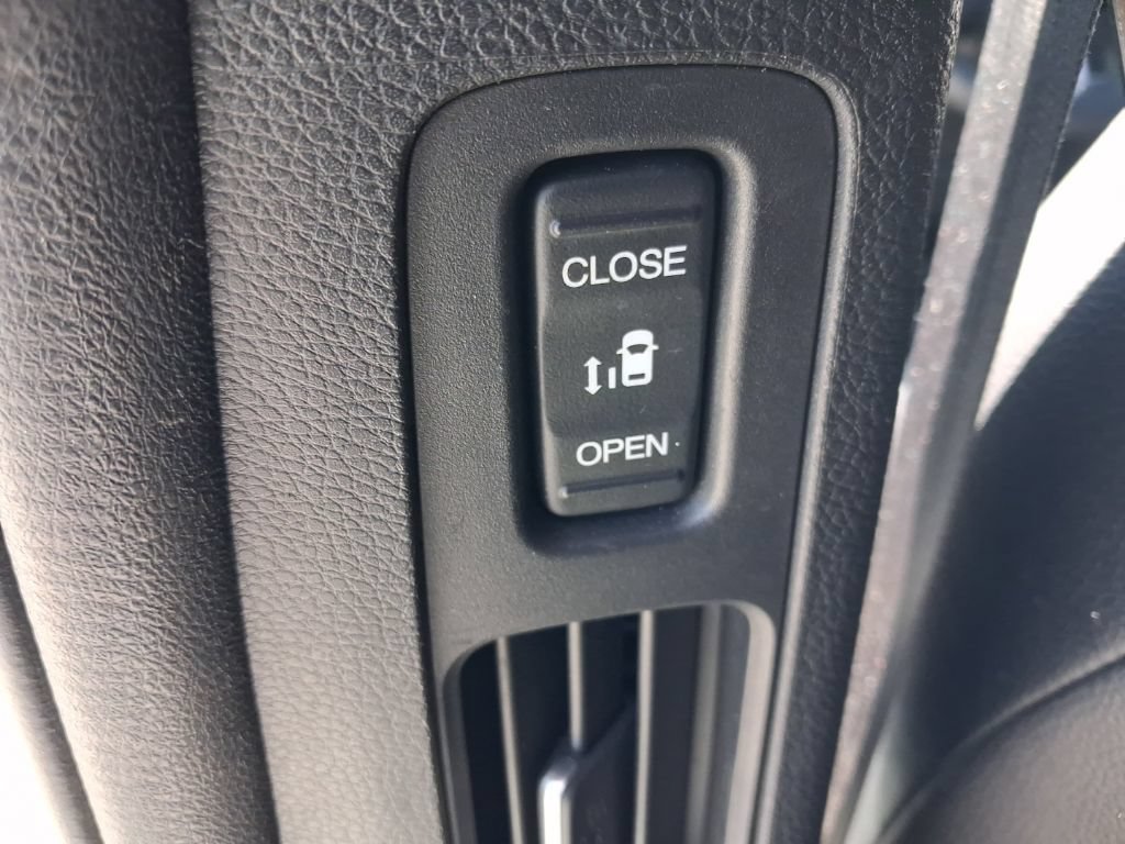 Certified 2024 Honda Odyssey Sport image 25