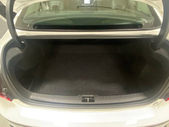 Used 2025 Volvo S60 B5 Core AWD/4WD image 9