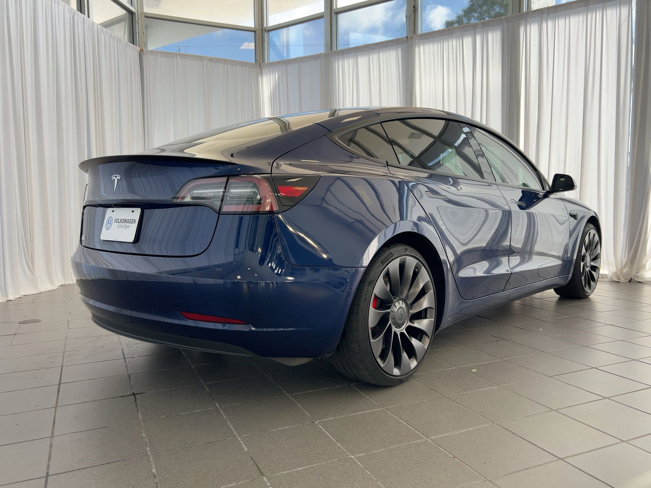 Used 2022 Tesla Model 3 Performance image 8