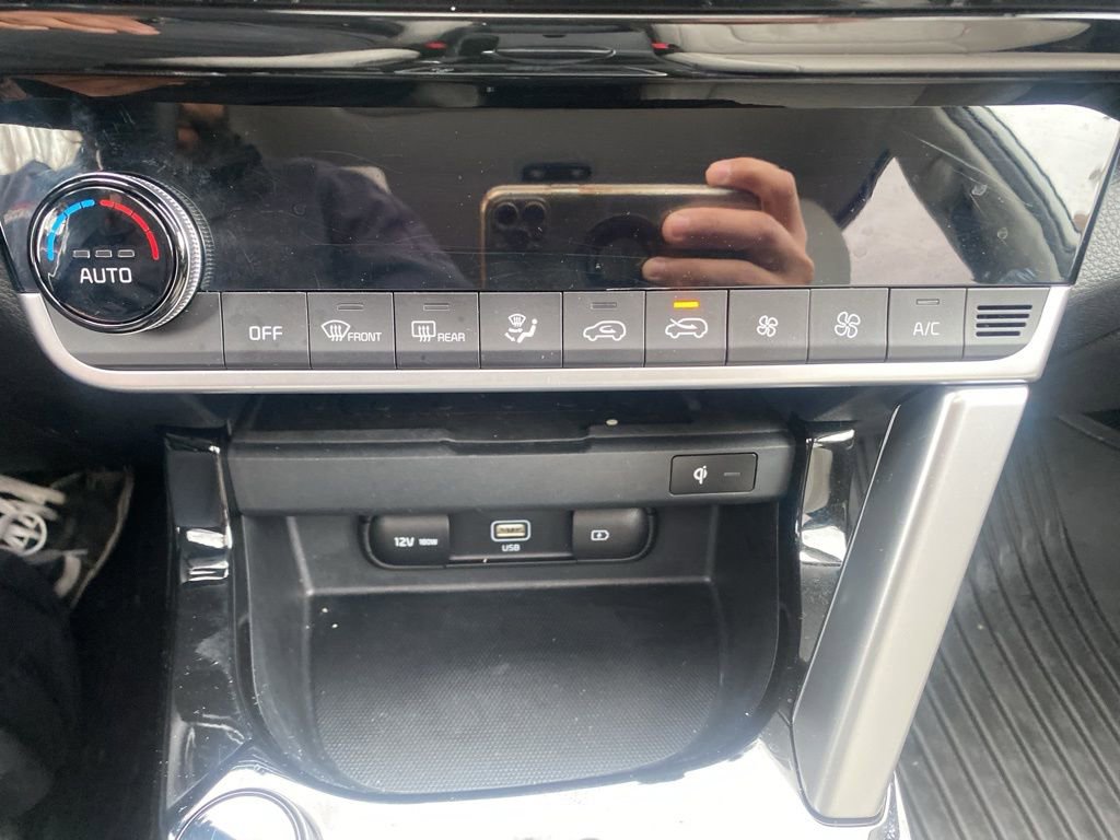 Used 2023 Kia Seltos EX image 28
