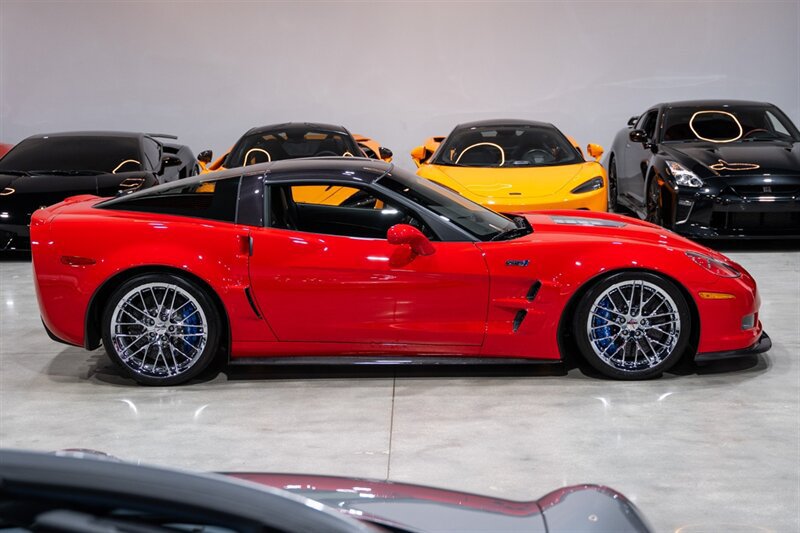 Used 2010 Chevrolet Corvette ZR1 w/ Preferred Equipment Group RWD image 7