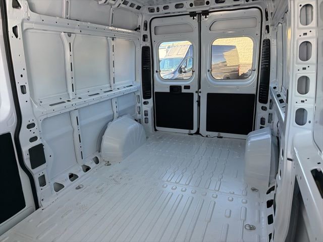 New 2026 RAM ProMaster 2500 image 10