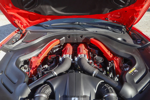 Used 2019 Ferrari Portofino image 16