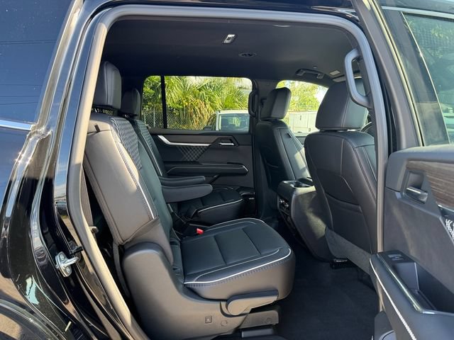 New 2026 GMC Acadia Denali w/ Super Cruise Package FWD image 19