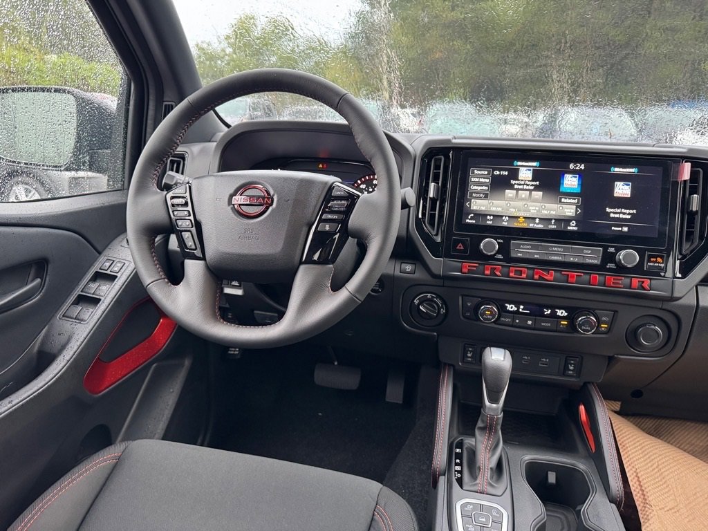 New 2026 Nissan Frontier PRO-4X w/ Pro-4x Convenience Package image 13