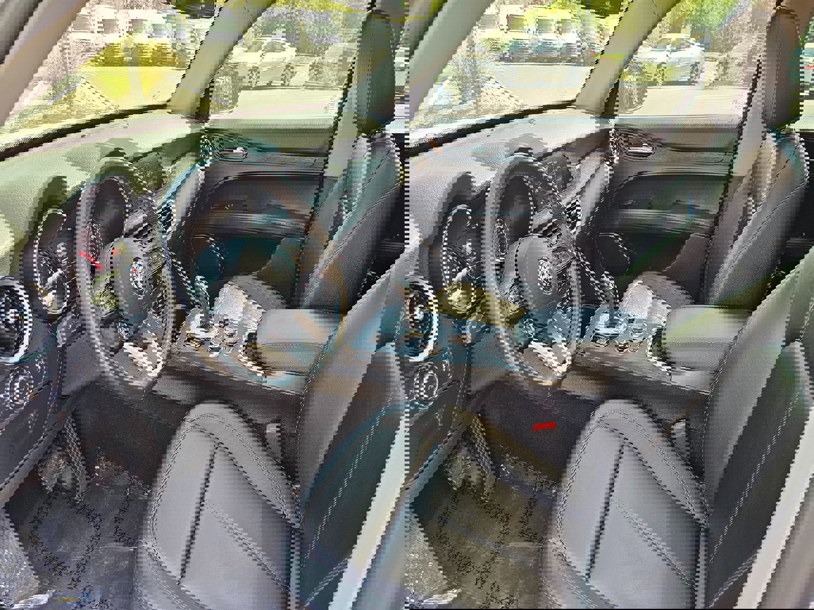 Used 2021 Alfa Romeo Stelvio Sprint w/ Nero Edizione image 13