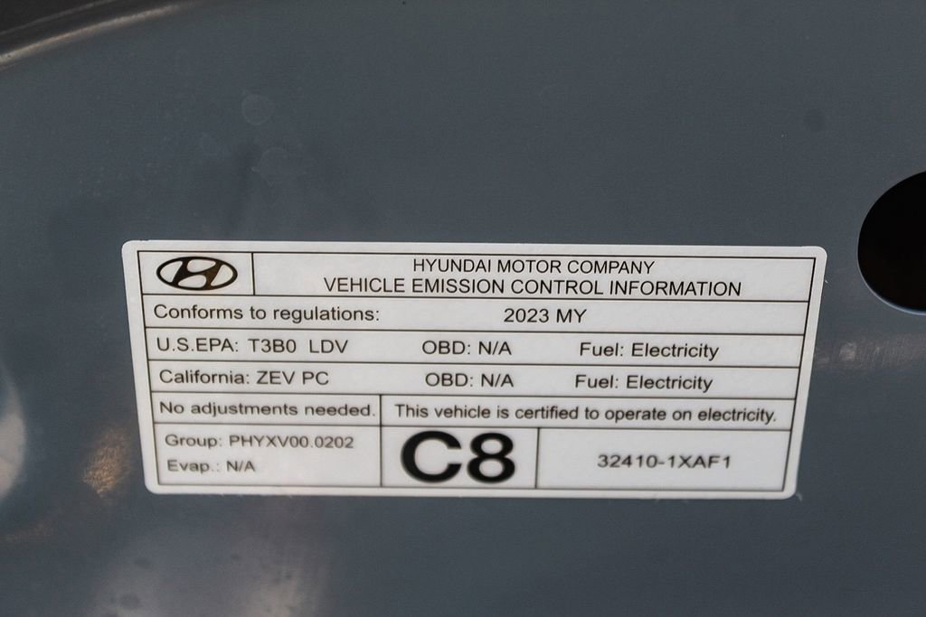 Used 2023 Hyundai Ioniq 6 SE image 28