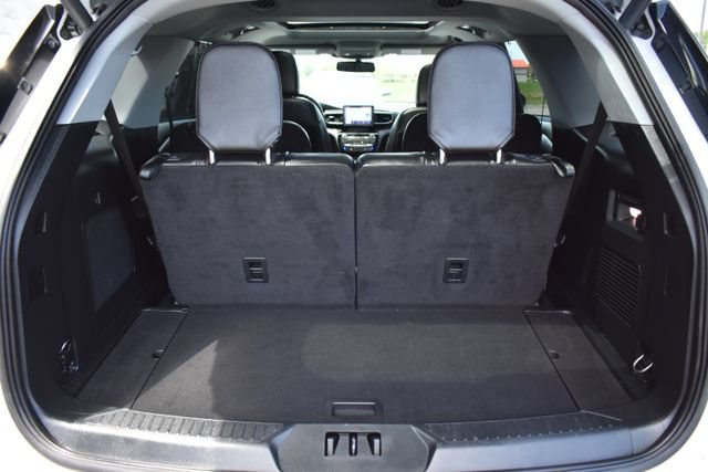 Used 2023 Ford Explorer Limited w/ Class IV Trailer Tow Package AWD/4WD image 46