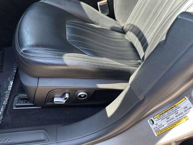 Used 2022 Maserati Levante Modena AWD/4WD image 24
