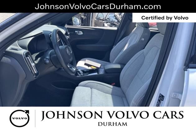Used 2023 Volvo XC40 Recharge Ultimate w/ Protection Package Premier AWD/4WD image 8
