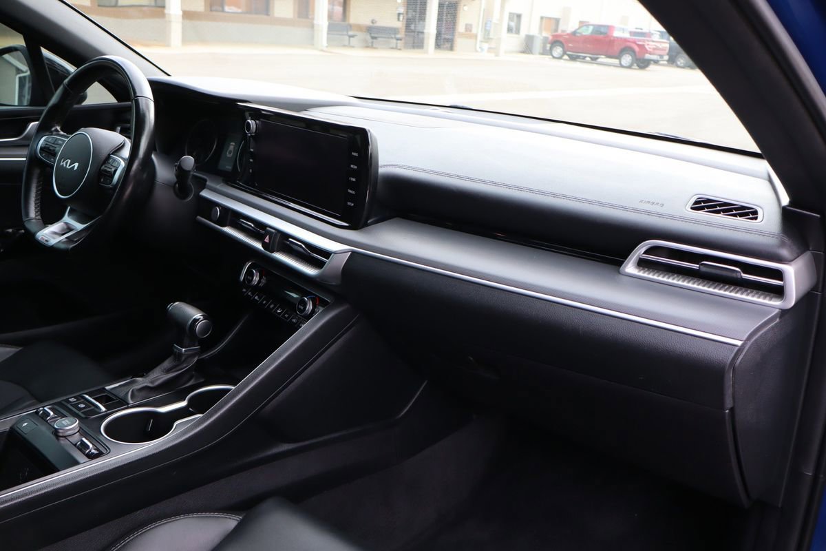 Used 2022 Kia K5 GT-Line image 17