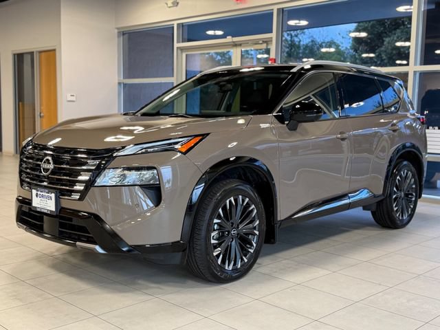Used 2024 Nissan Rogue Platinum w/ Platinum Premium Package AWD/4WD image 4