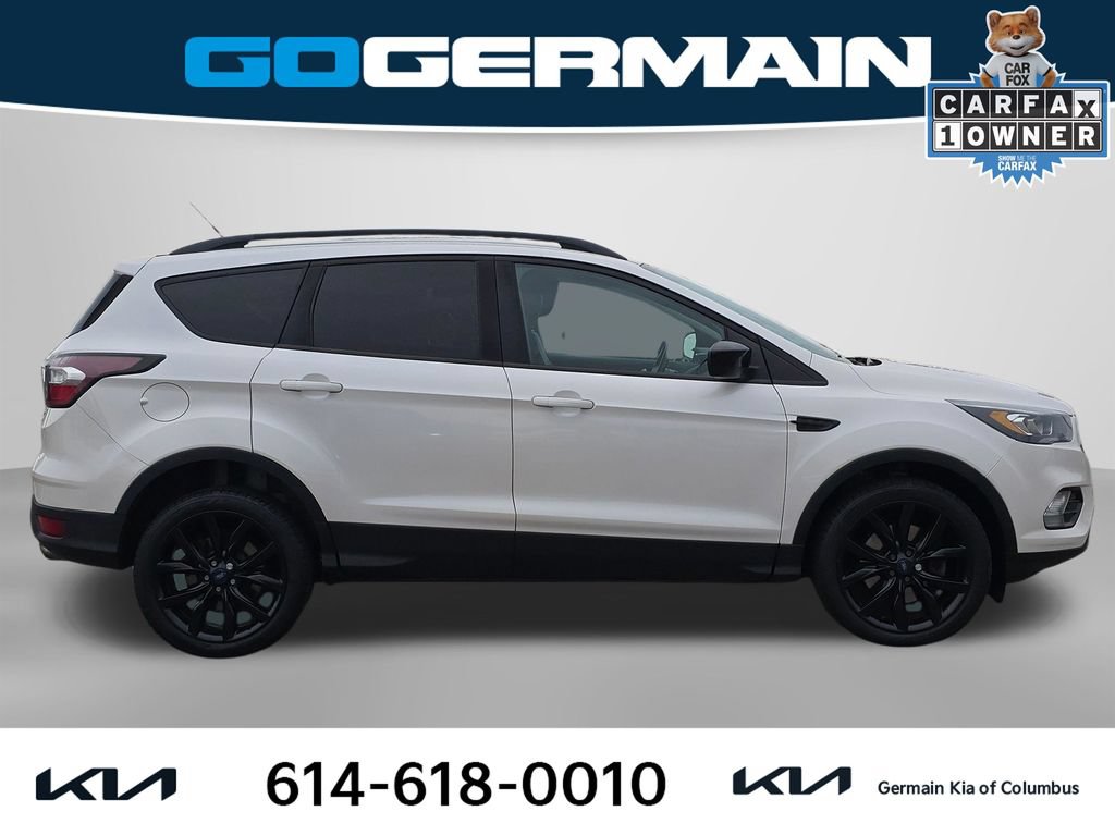 Used 2017 Ford Escape SE w/ Equipment Group 201A AWD/4WD image 6