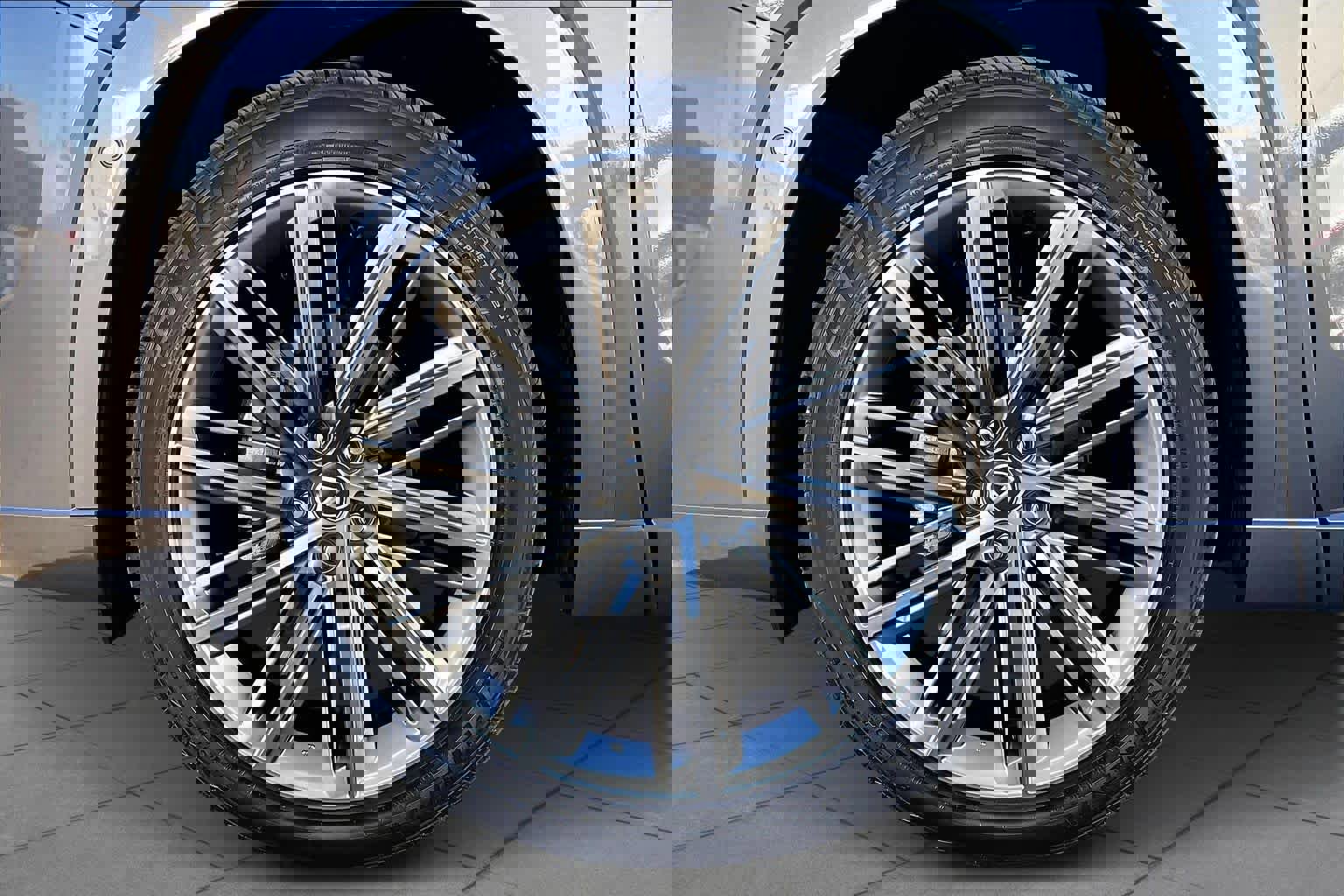 Used 2025 Lexus TX 350 AWD w/ Technology Package image 8