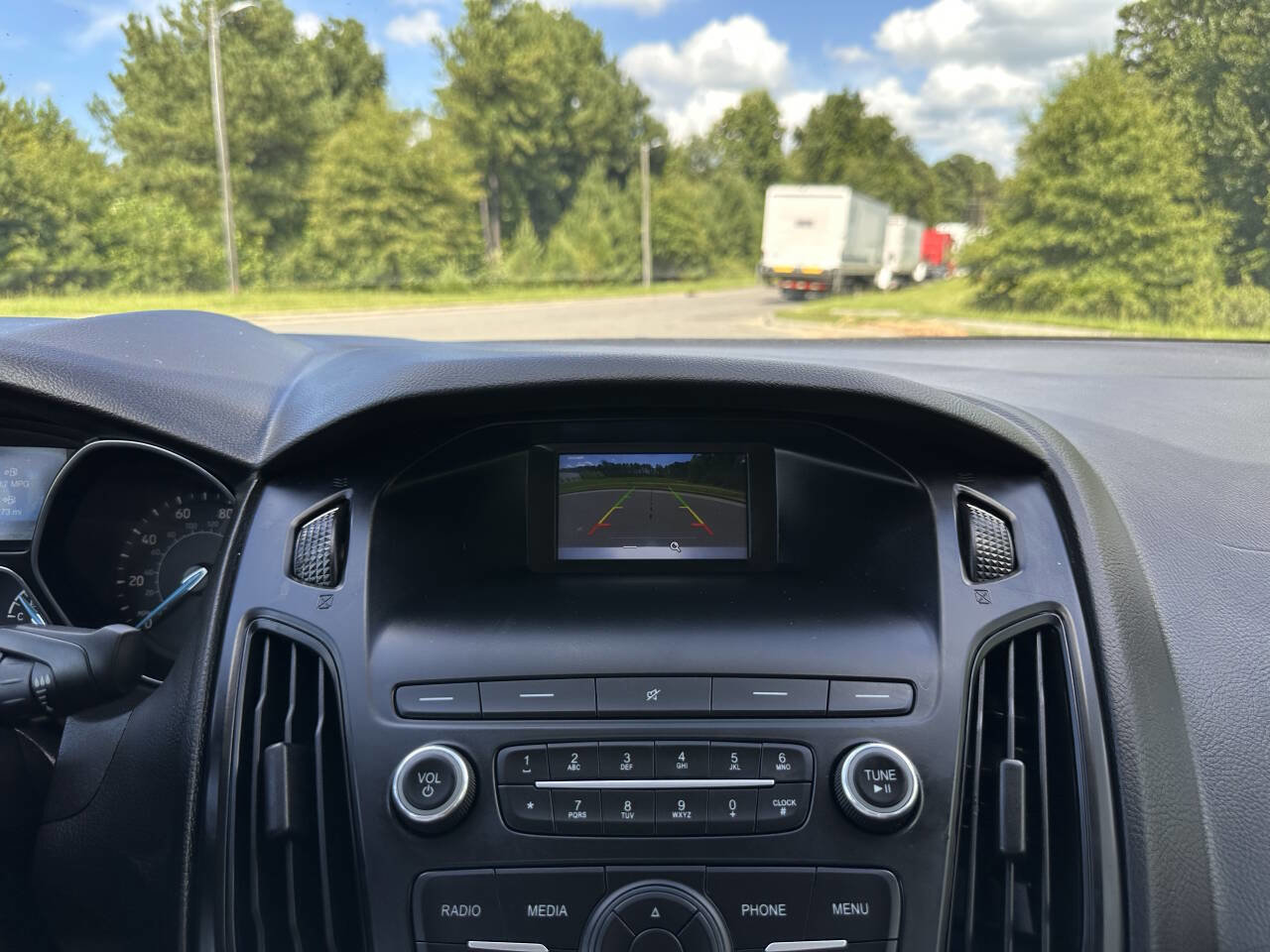 Used 2018 Ford Focus SE image 21