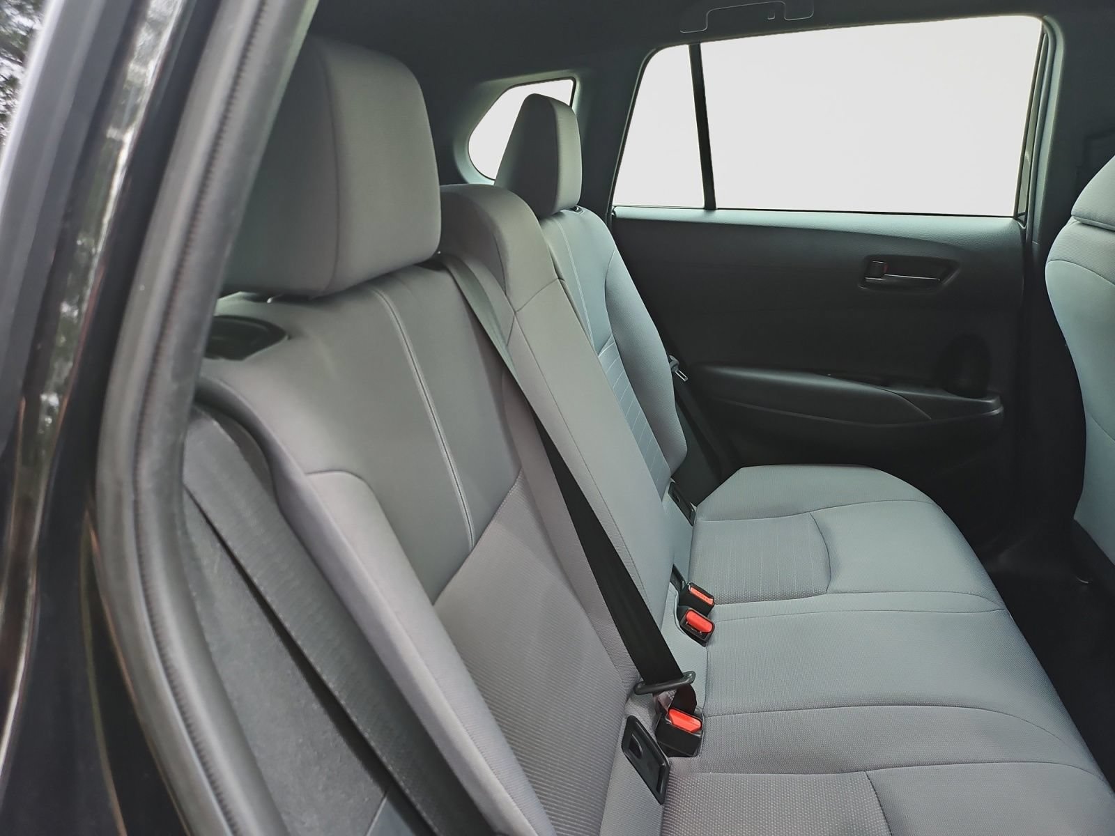 Used 2023 Toyota Corolla Cross AWD Hybrid image 45