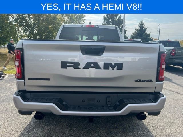 New 2026 RAM 1500 4x4 Crew Cab image 7