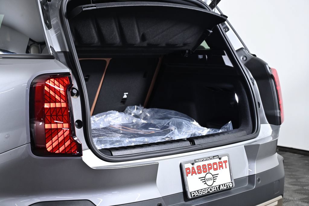 Certified 2025 MINI Cooper Countryman S AWD/4WD image 26