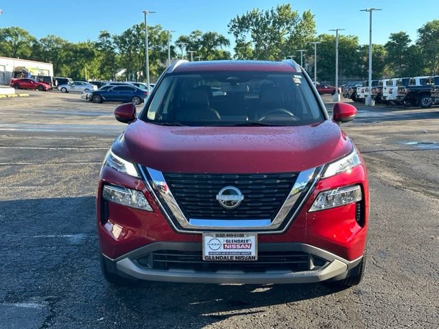 Used 2022 Nissan Rogue SV w/ SV Premium Package AWD/4WD image 2