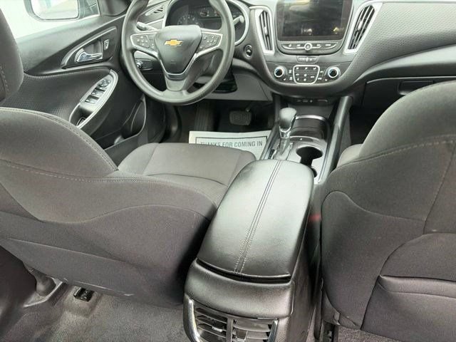 Used 2023 Chevrolet Malibu LT FWD image 38