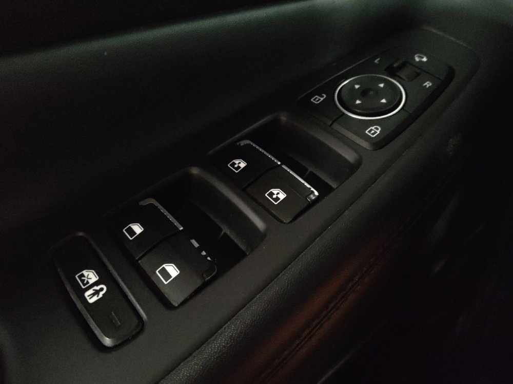 Used 2022 Hyundai Santa Fe Limited image 27