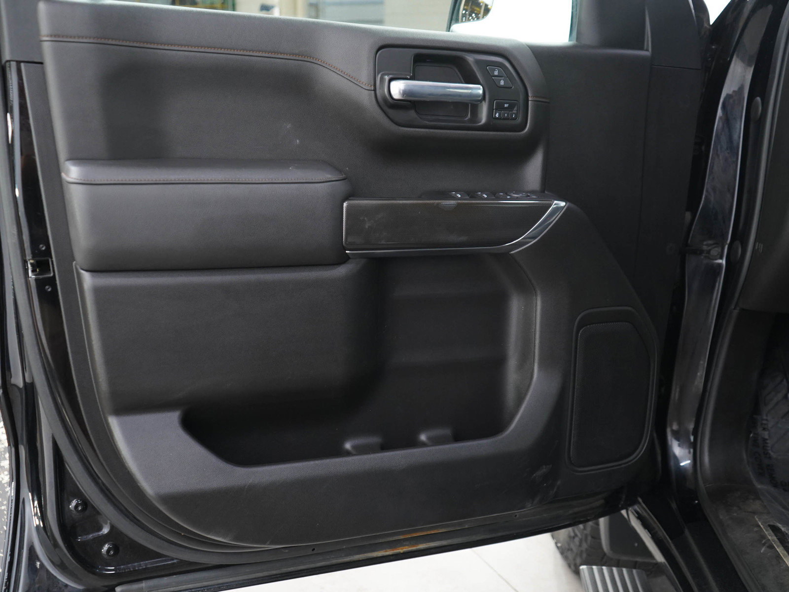 Used 2021 GMC Sierra 1500 AT4 AWD/4WD image 17