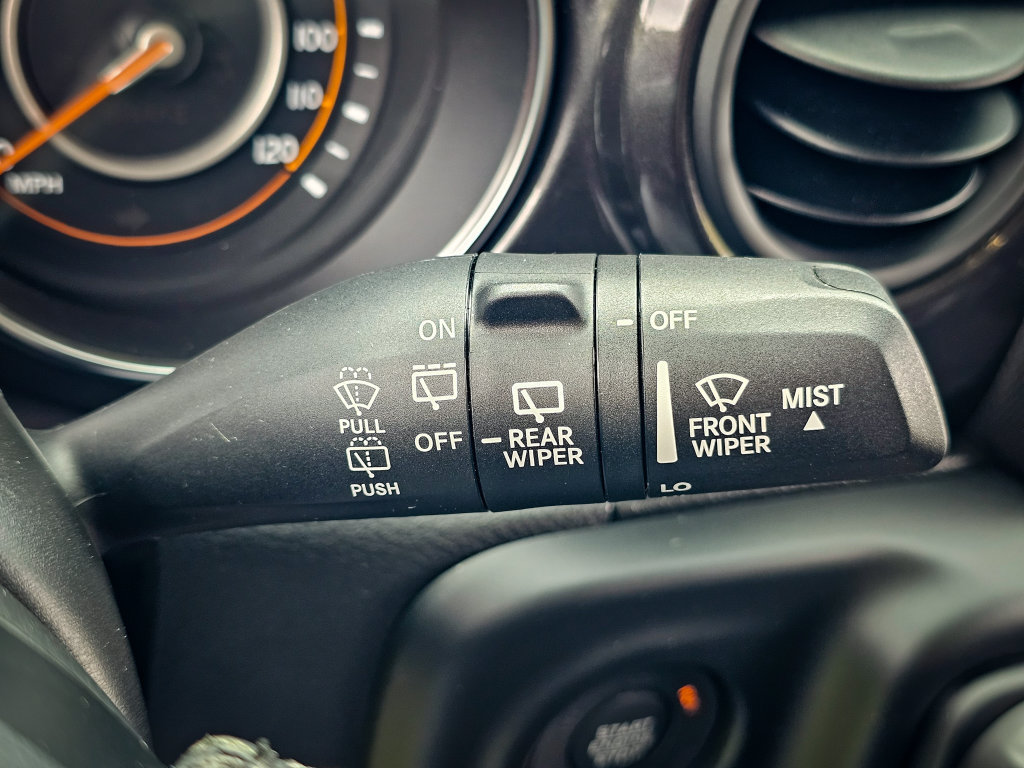 Used 2022 Jeep Wrangler Unlimited Sport AWD/4WD image 15