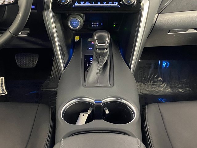 Certified 2022 Toyota Venza XLE image 16