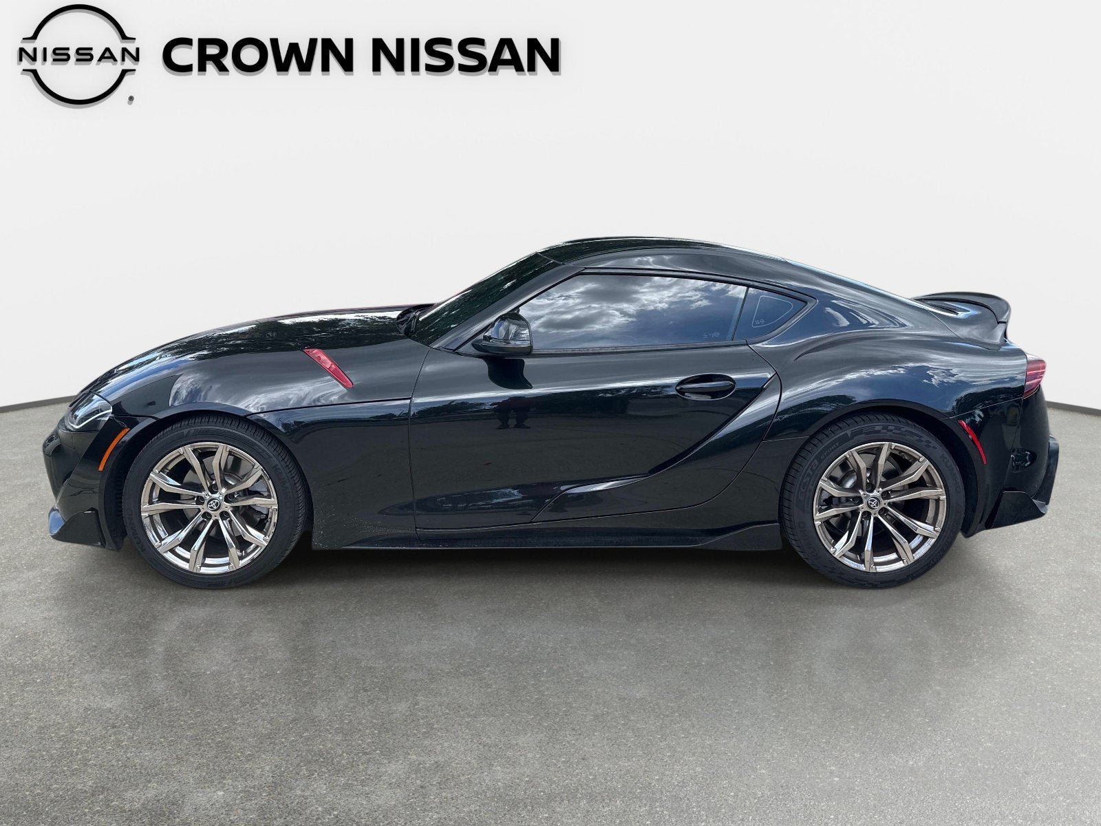 Used 2021 Toyota Supra RWD image 4