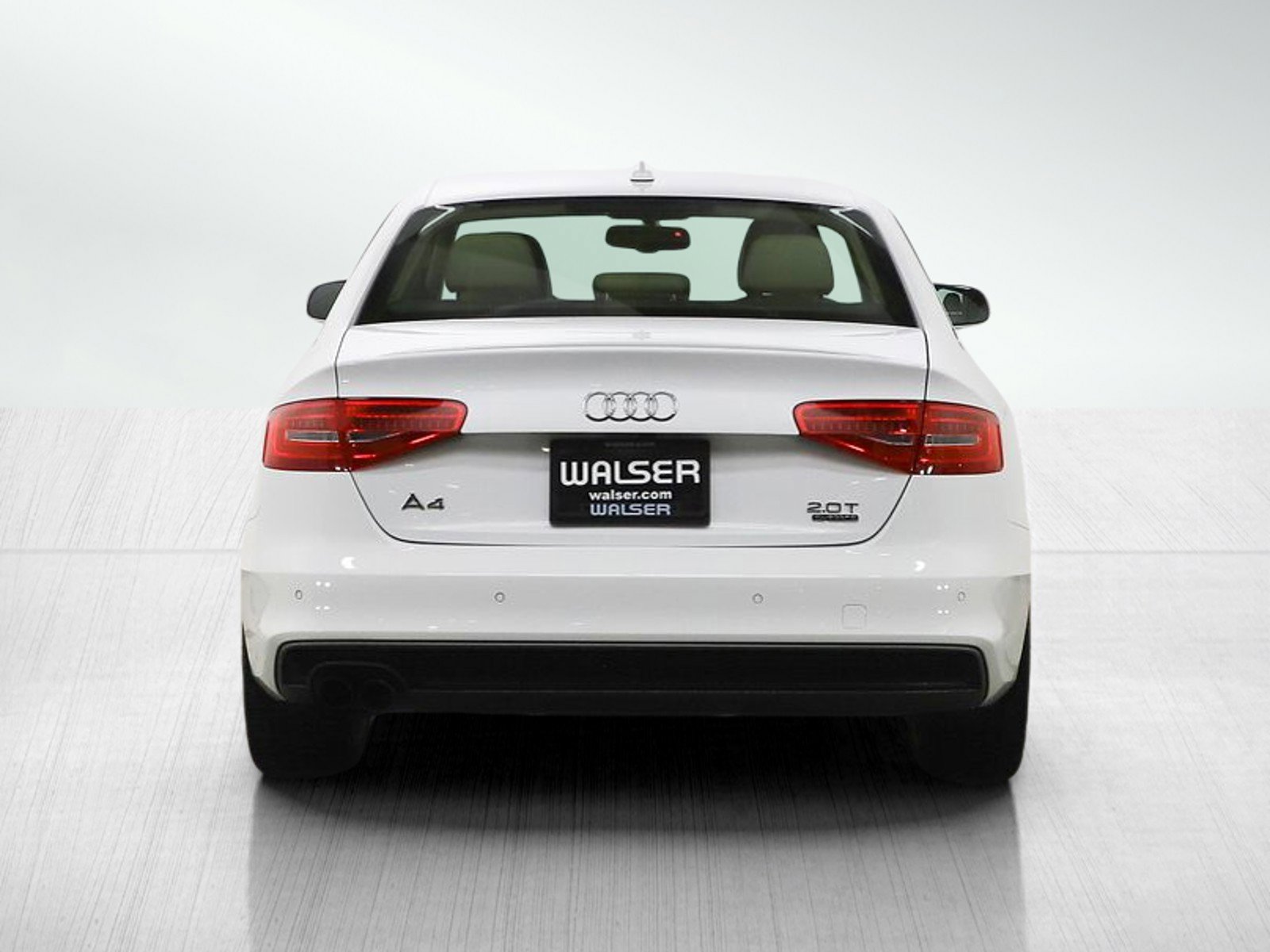 Used 2016 Audi A4 2.0T Premium Plus w/ Technology Package image 4