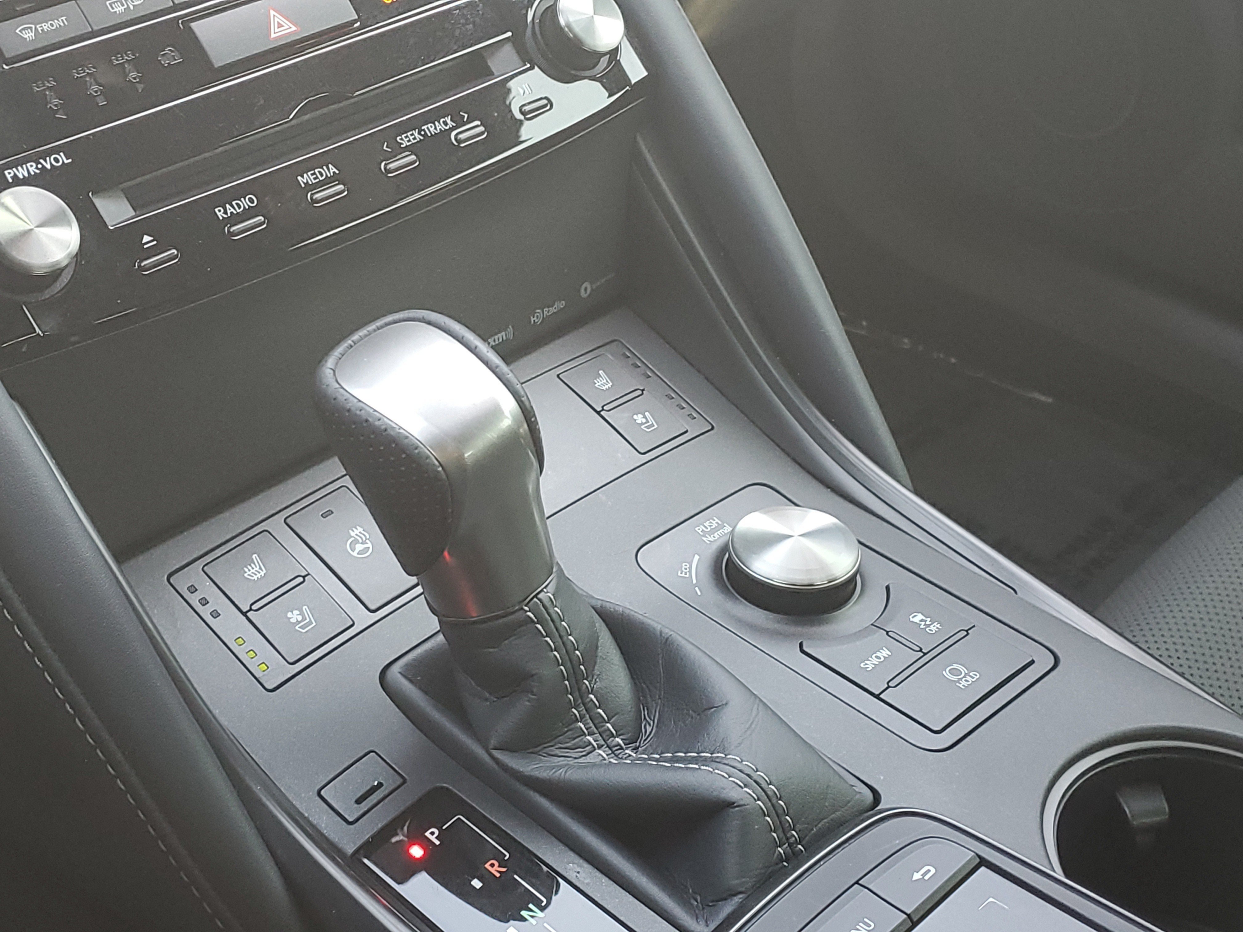 Used 2025 Lexus IS 350 F Sport w/ Navigation Package RWD image 30