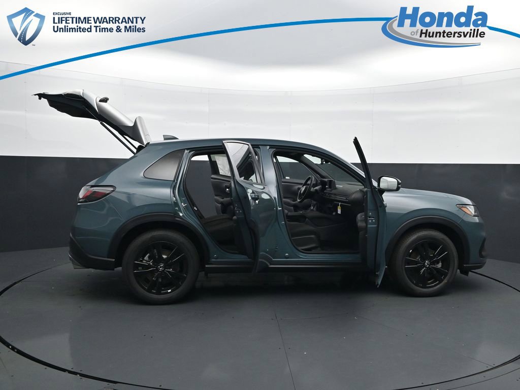 New 2027 Honda HR-V Sport image 31