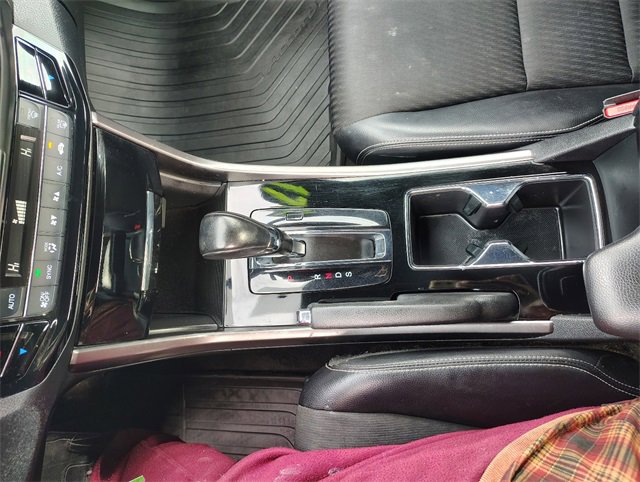 Used 2017 Honda Accord Sport image 25