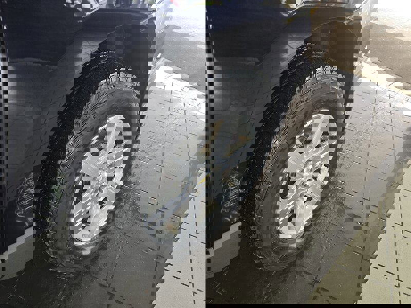 Used 2010 Chevrolet Traverse LT w/ Personal Connectivity Package image 42