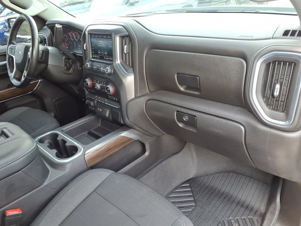 Used 2021 Chevrolet Silverado 1500 LT Trail Boss w/ Bed Protection Package AWD/4WD image 11