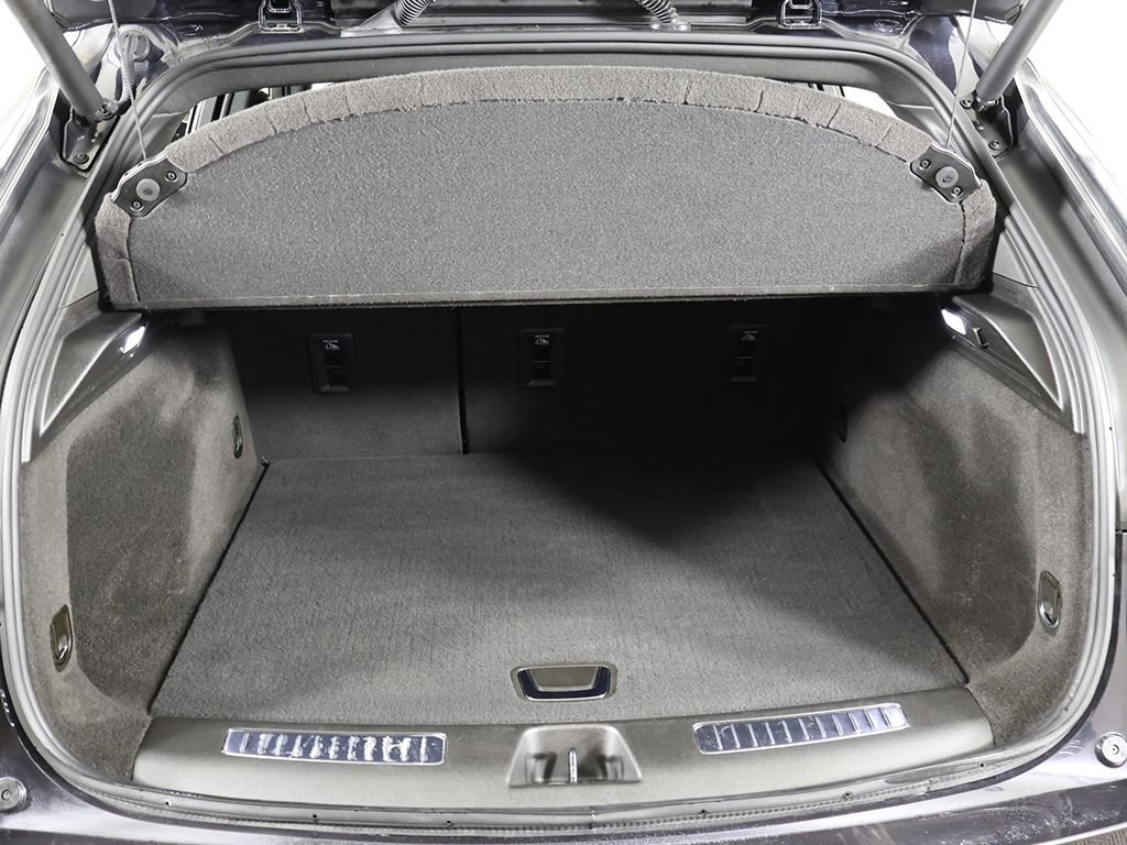 Used 2023 Cadillac XT4 Sport image 18