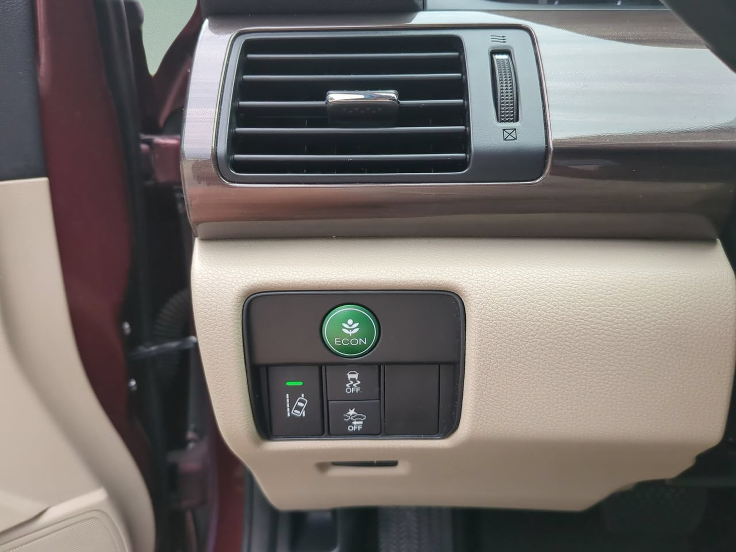 Certified 2017 Honda Accord EX-L image 14