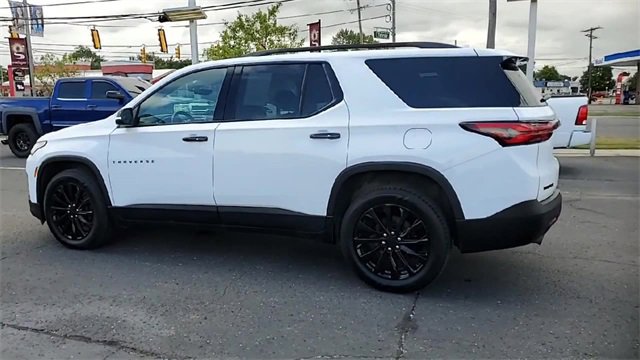 Certified 2023 Chevrolet Traverse RS image 6