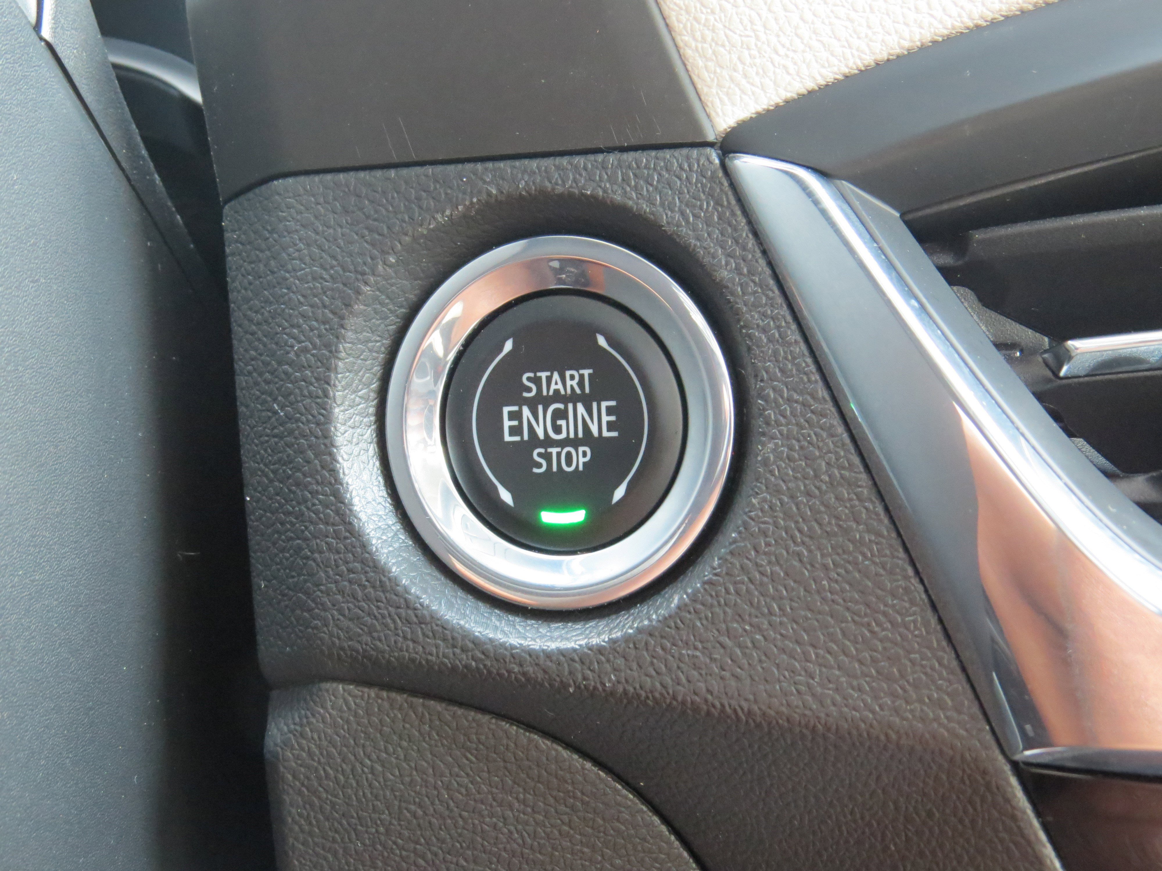 Certified 2025 Buick Encore GX Avenir w/ Avenir Technology Package image 24