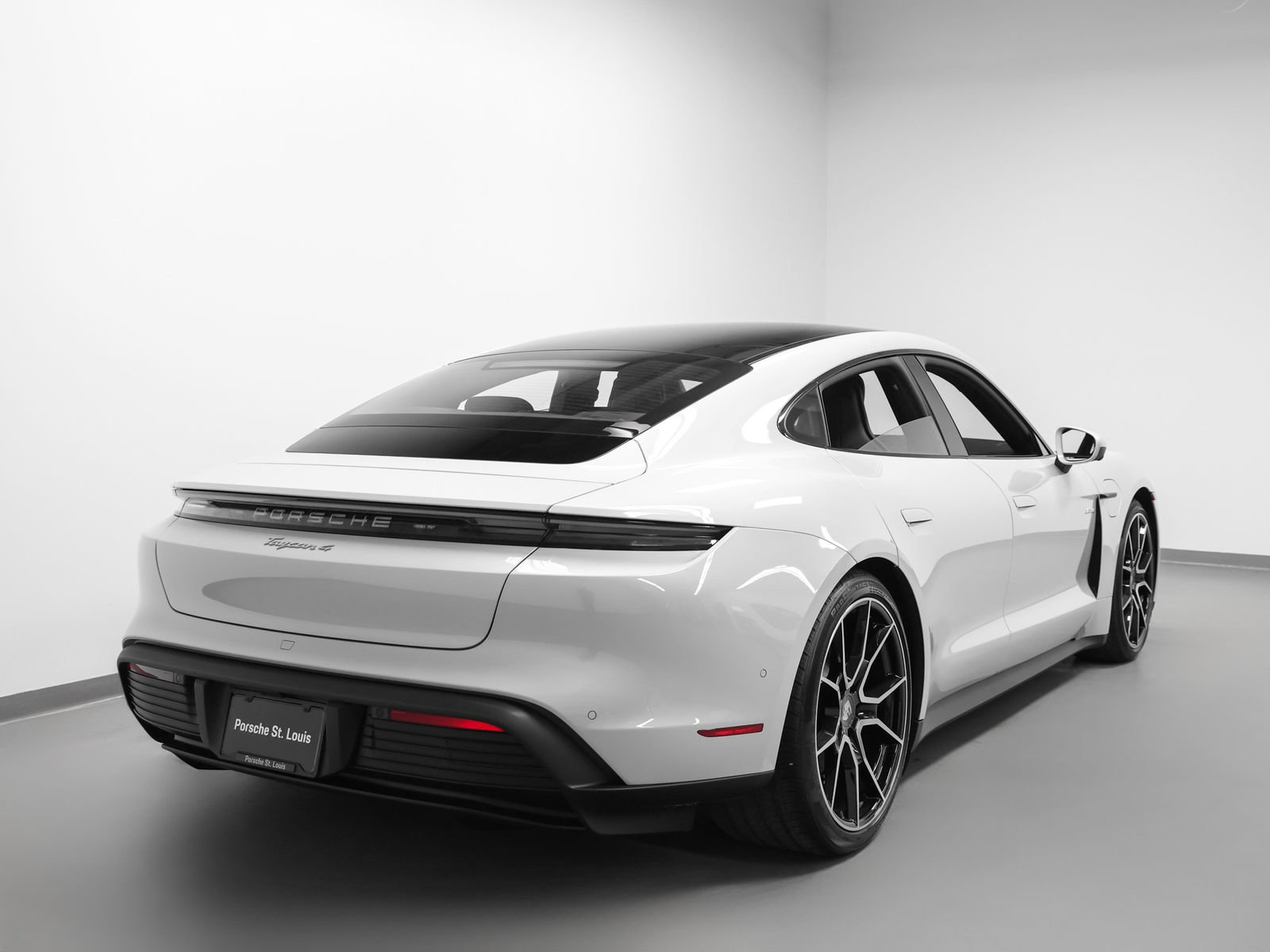 New 2026 Porsche Taycan AWD/4WD image 12