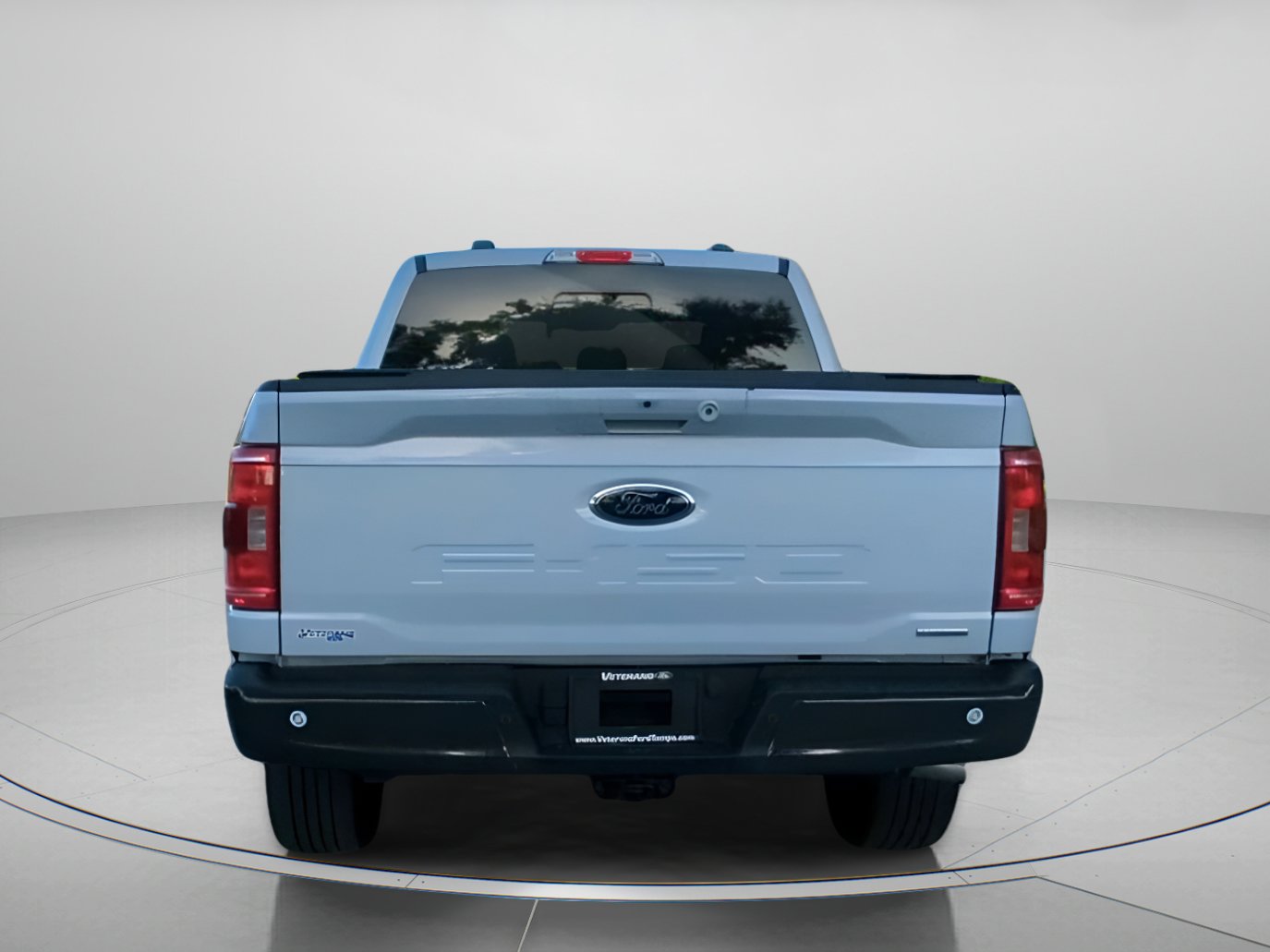 Certified 2022 Ford F150 XLT w/ Equipment Group 302A High image 24