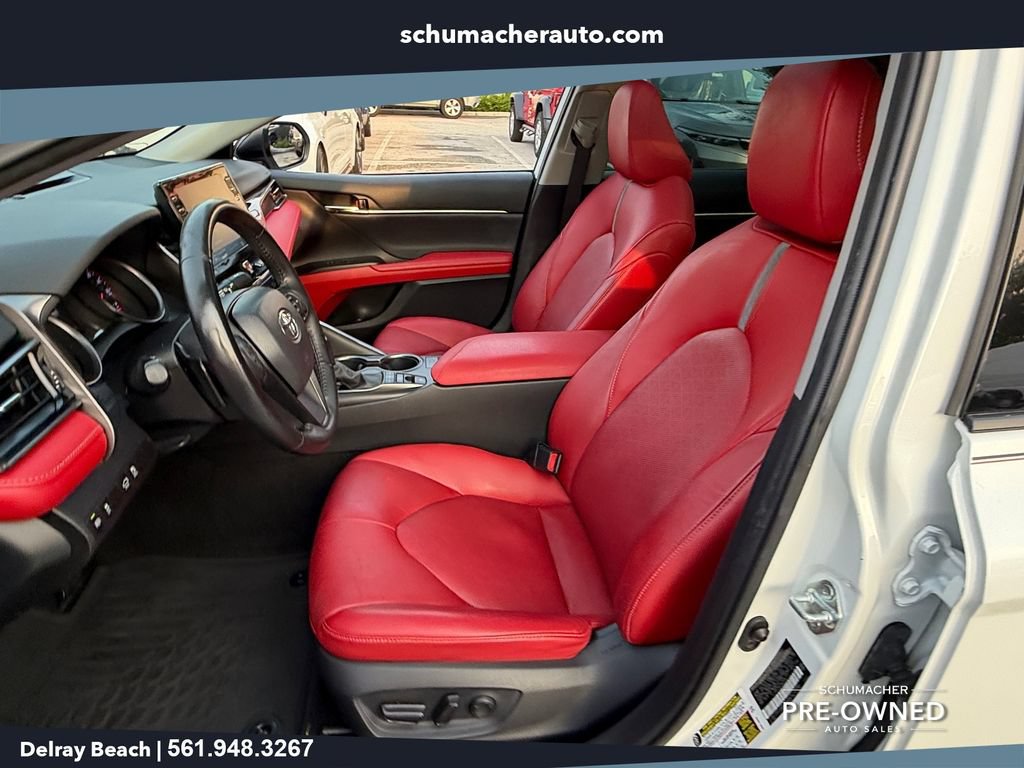 Used 2022 Toyota Camry XSE FWD image 10